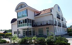 Maribor Inn Hotel